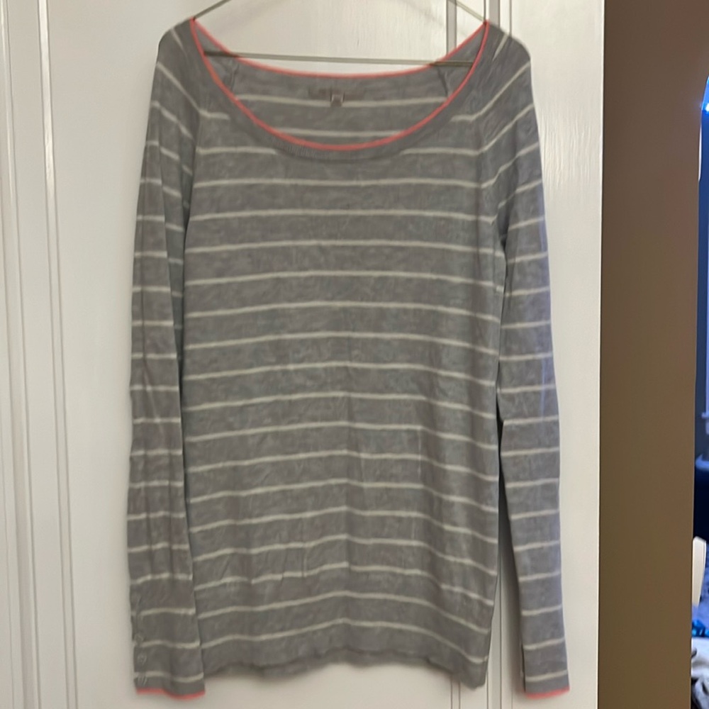 Gap Sweater